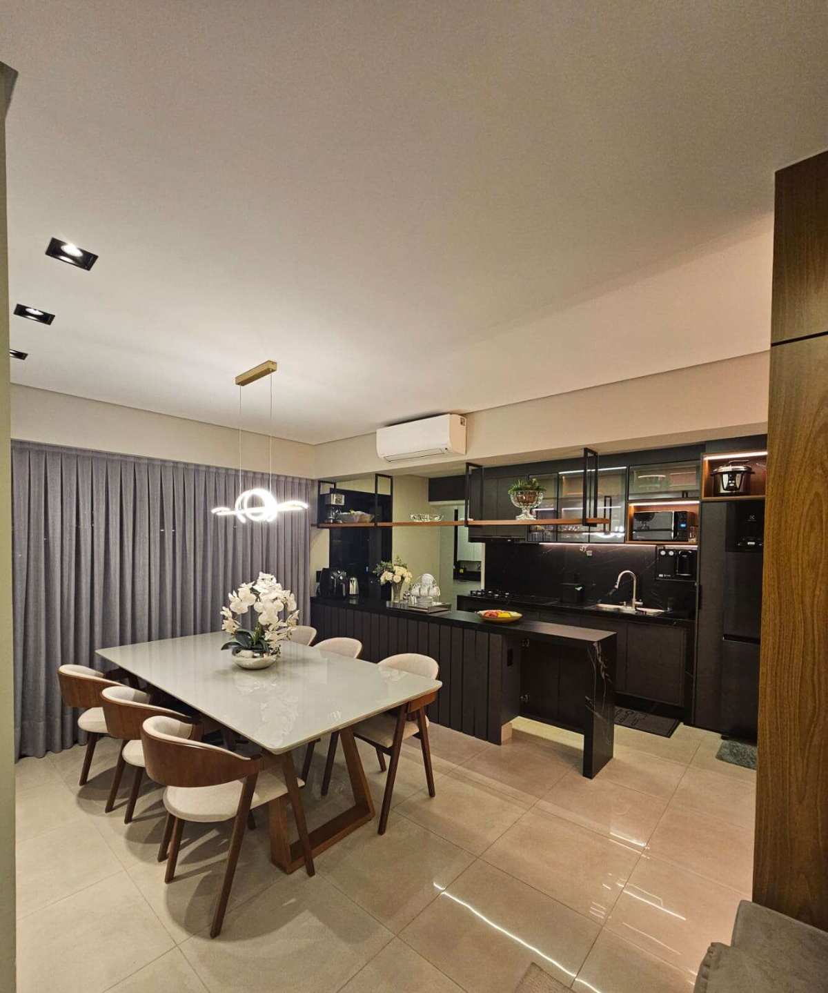  - Apartamento à venda, no Edifício Deodoro em Franca, Centro, com 3 quartos, 119m²