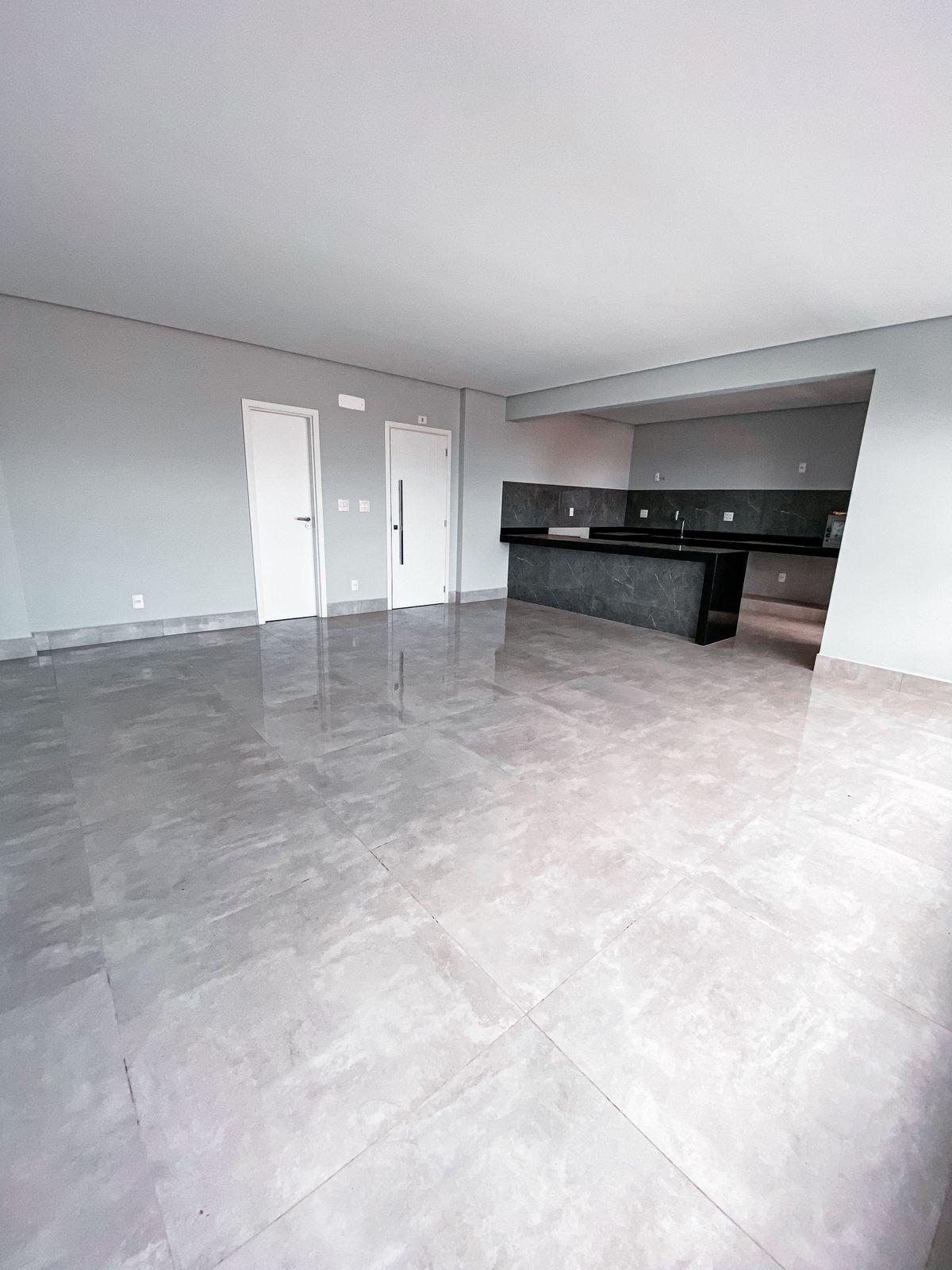  - Apartamento com 3 quartos, 129m², à venda em Franca, Centro