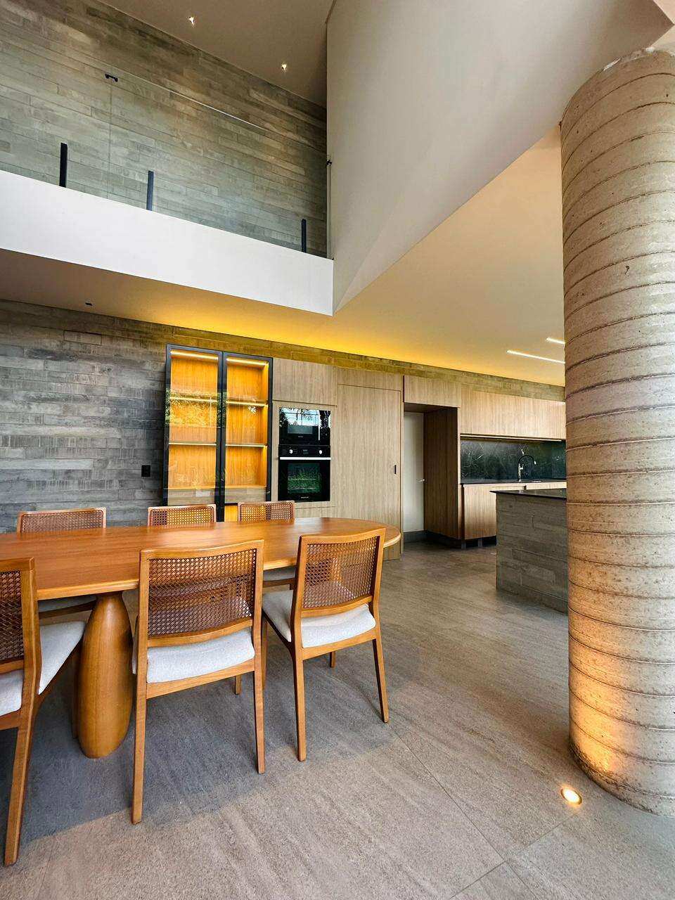 Casa à venda com 3 quartos, 229m² - Esplanada Primo Meneghetti II,Franca