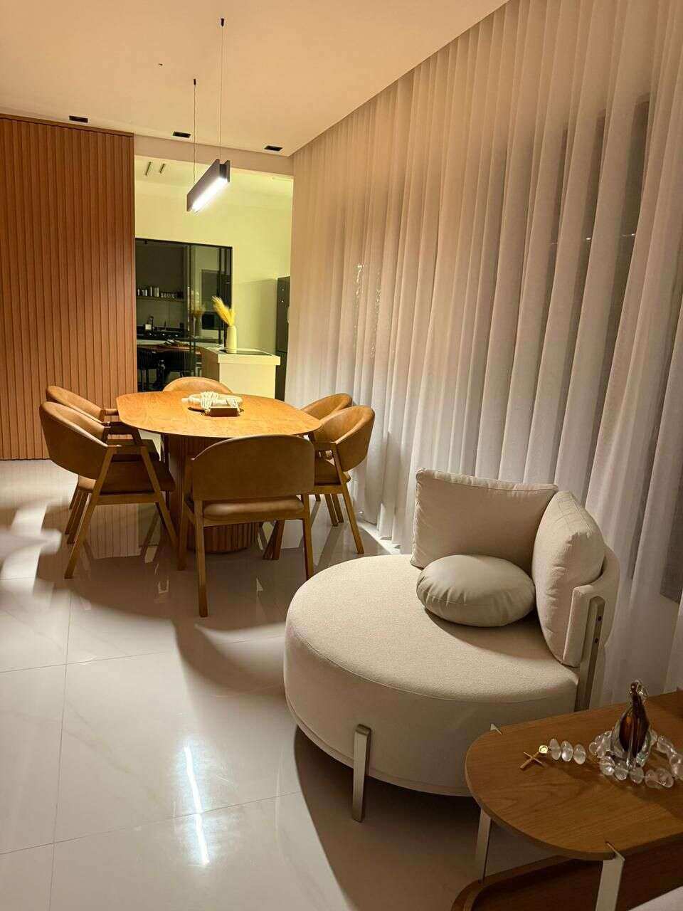  - Casa à venda em Franca, Jardim Noêmia, com 4 quartos, 230m²