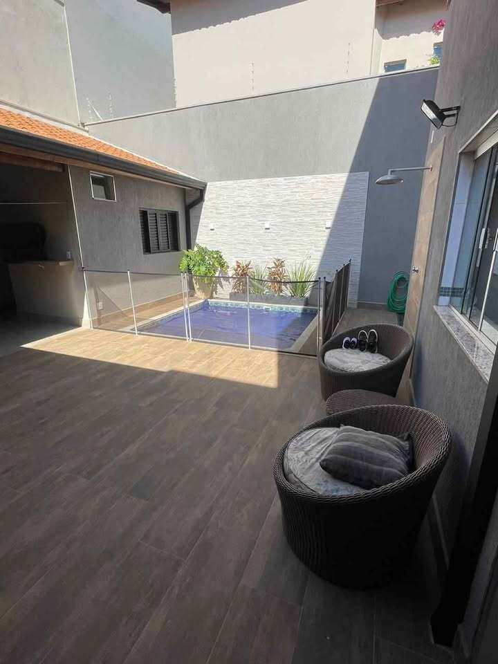 Casa à venda com 3 quartos, 275m² - Jardim Piratininga,Franca