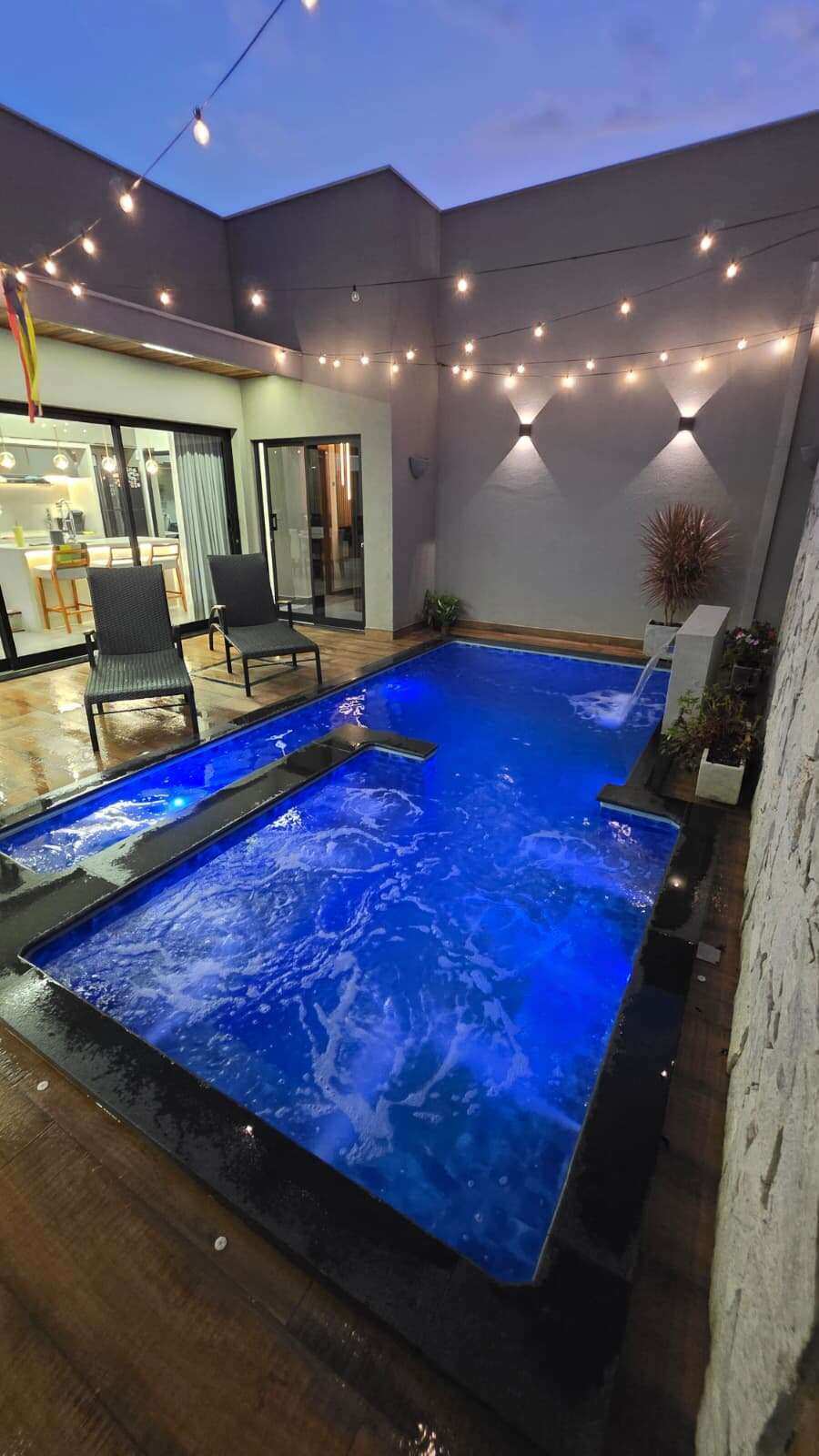  - Casa à venda em Franca, Jardim Santa Lúcia, com 3 quartos, 185m²
