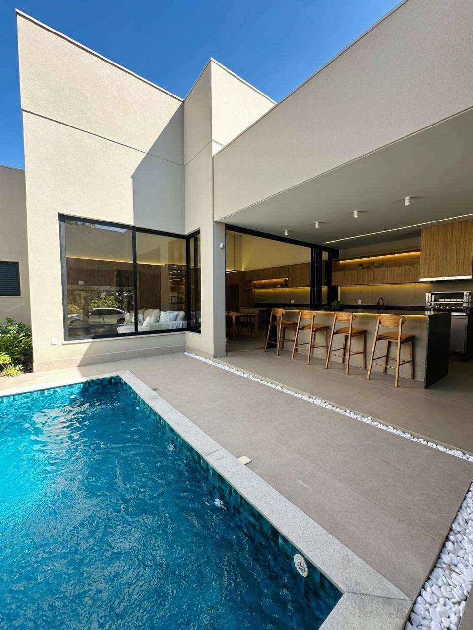 Casa à venda com 4 quartos, 200m² - Parque do Castelo,Franca
