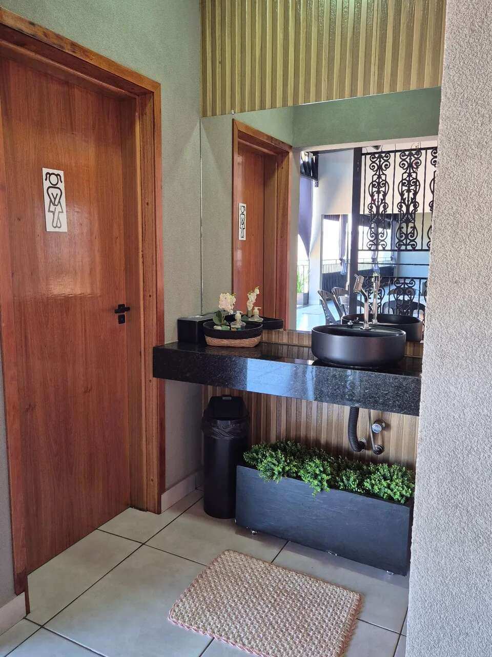  - Casa à venda em Franca, Residencial Tellini, com 2 quartos, 180m²