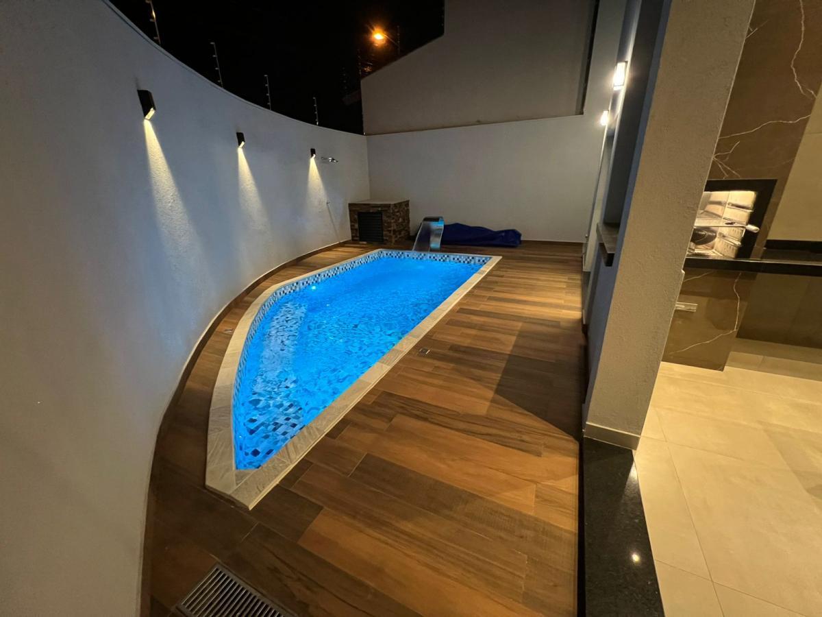 Casa à venda com 3 quartos, 193m² - Esplanada Primo Meneghetti II,Franca