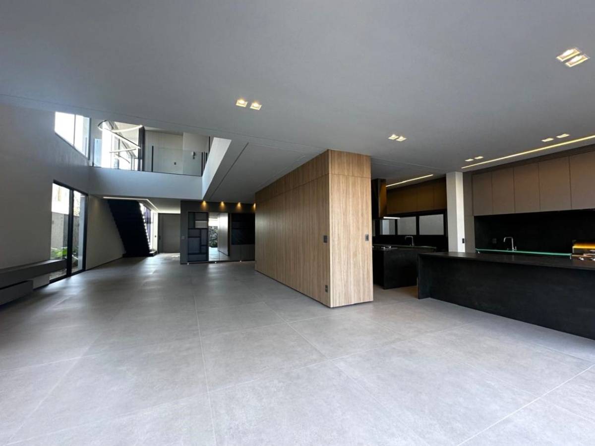 Casa de condomínio à venda com 4 quartos, 410m² - Parque Universitário,Franca