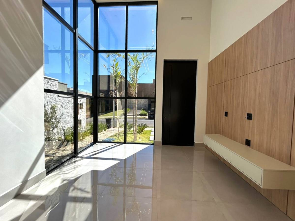 Casa à venda com 3 quartos, 171m² - Distrito Industrial,Franca 