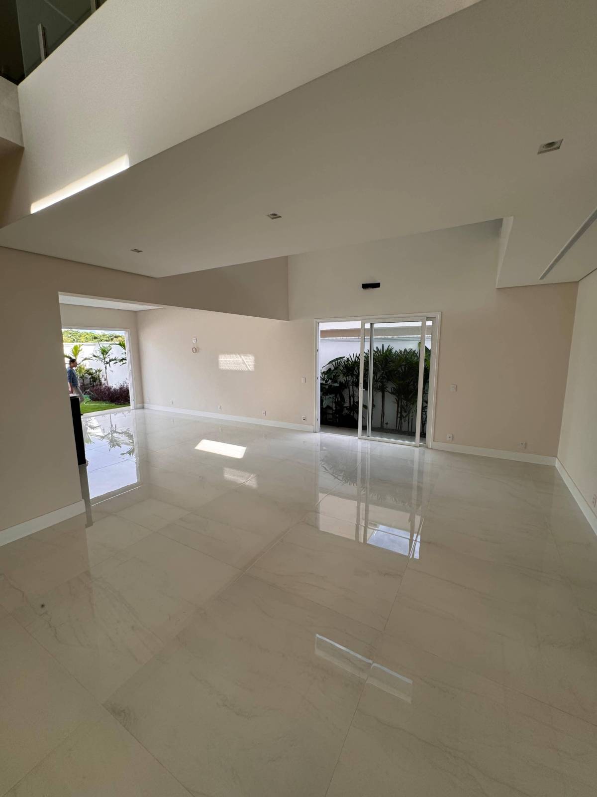 Casa à venda com 4 quartos, 270m² - Distrito Industrial,Franca 