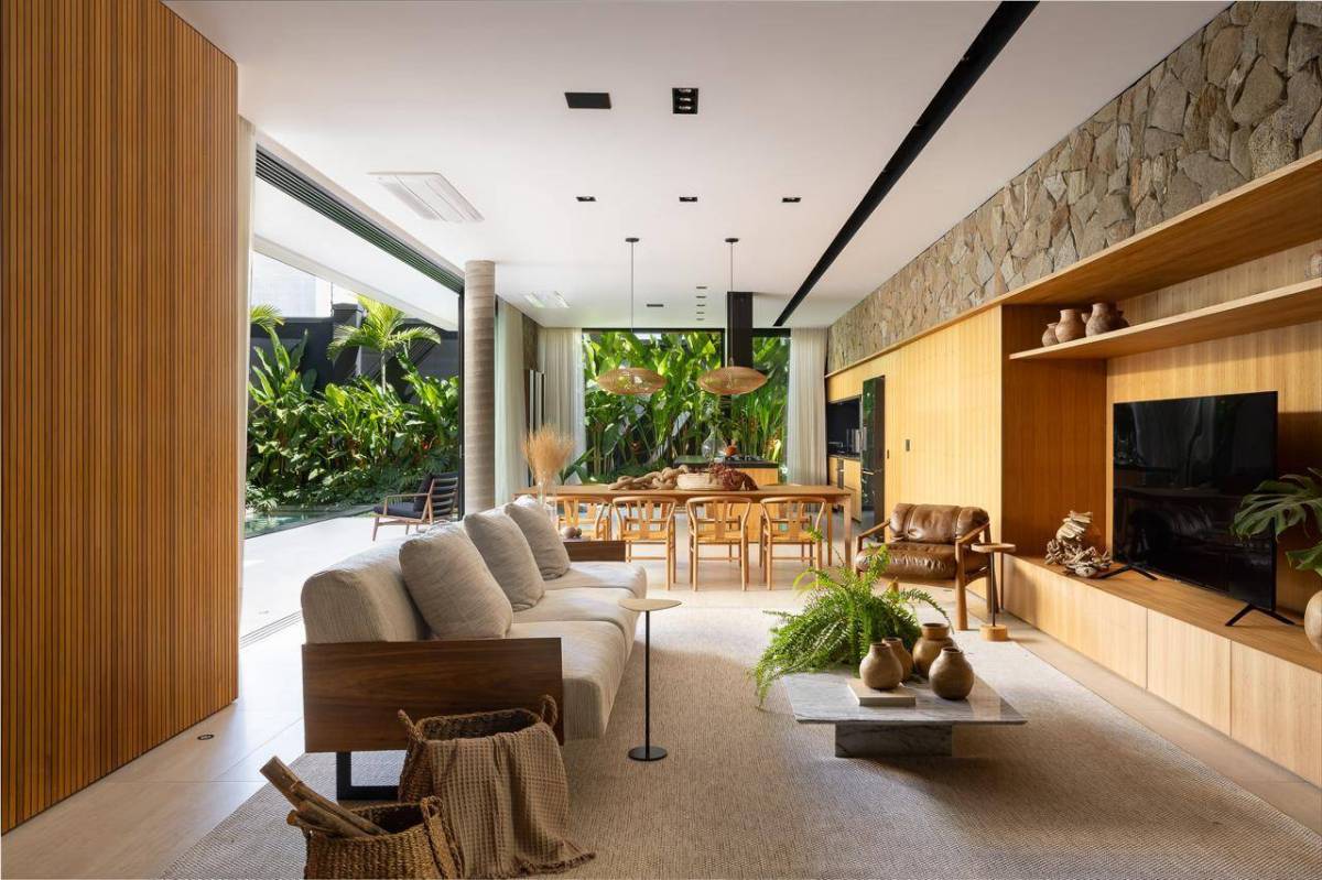 Casa à venda com 3 quartos, 350m² - Jardim Três Colinas,Franca 