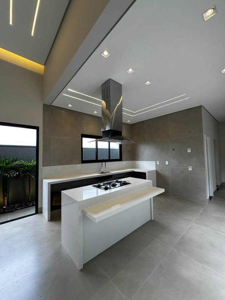  - Casa de condomínio à venda, no Villa Di Capri,  em Franca, Núcleo Agrícola Alpha, com 3 quartos, 206m²