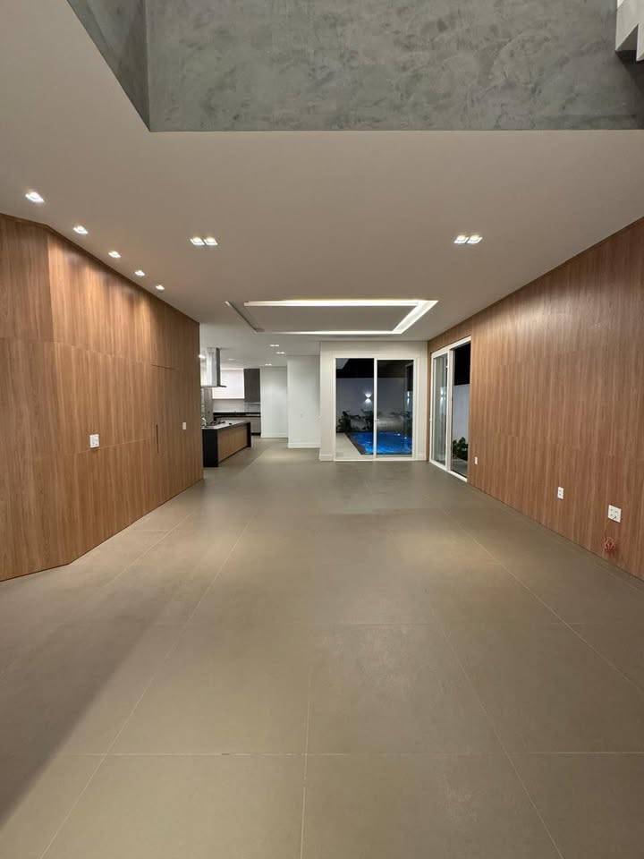 Casa à venda com 4 quartos, 343m² - Núcleo Agrícola Alpha,Franca 