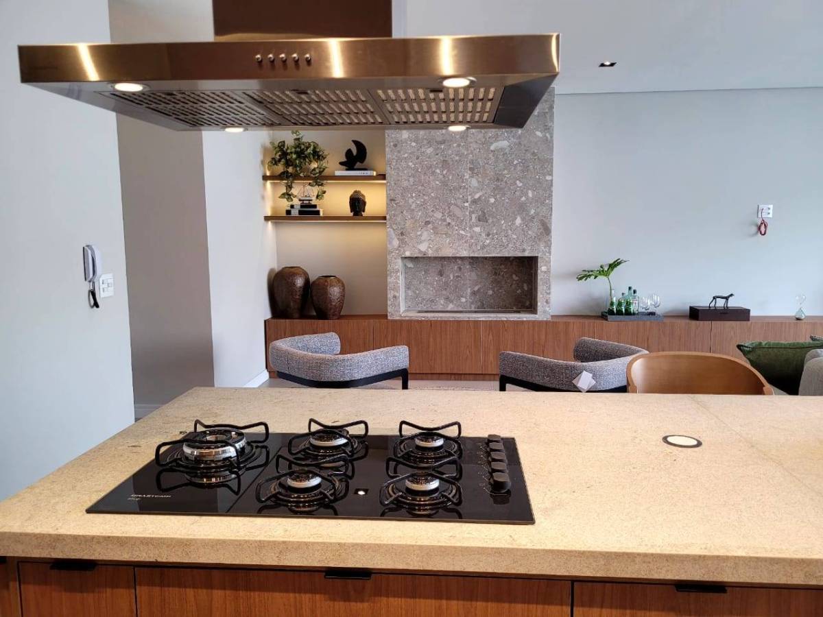  - Casa de condomínio à venda, no Villa Di Capri,  em Franca, Núcleo Agrícola Alpha, com 4 quartos, 300m²