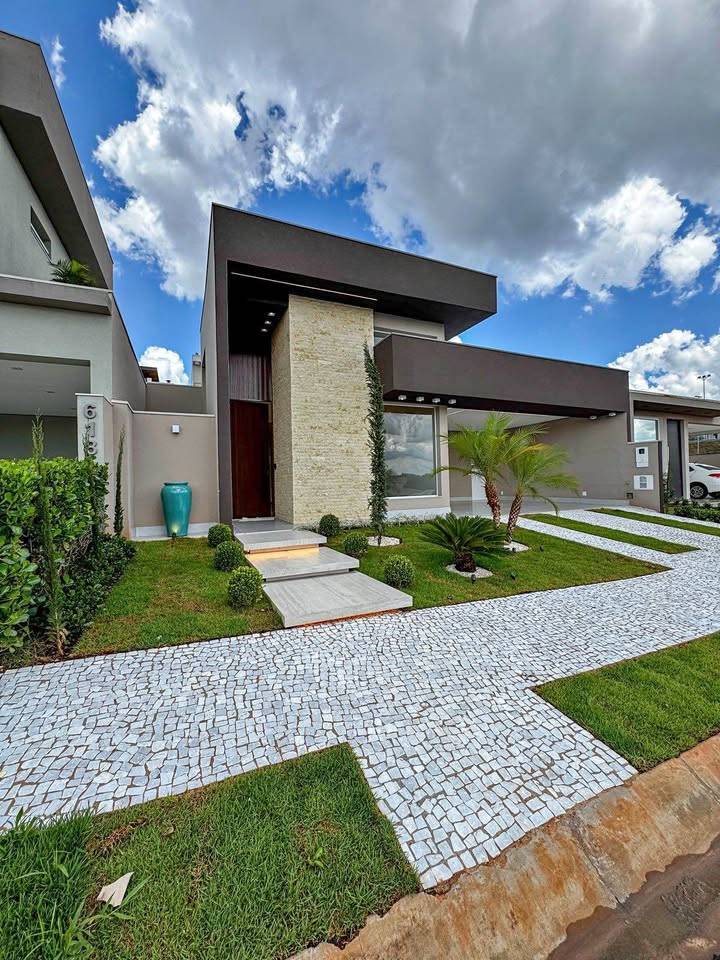 Casa de condomínio à venda com 3 quartos, 216m² - Parque Universitário,Franca