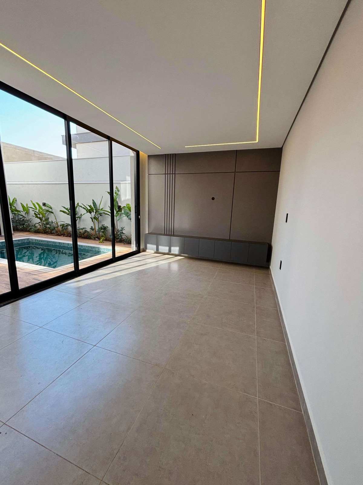  - Casa de condomínio à venda, no Veredas,  em Franca, Parque Universitário, com 3 quartos, 270m²