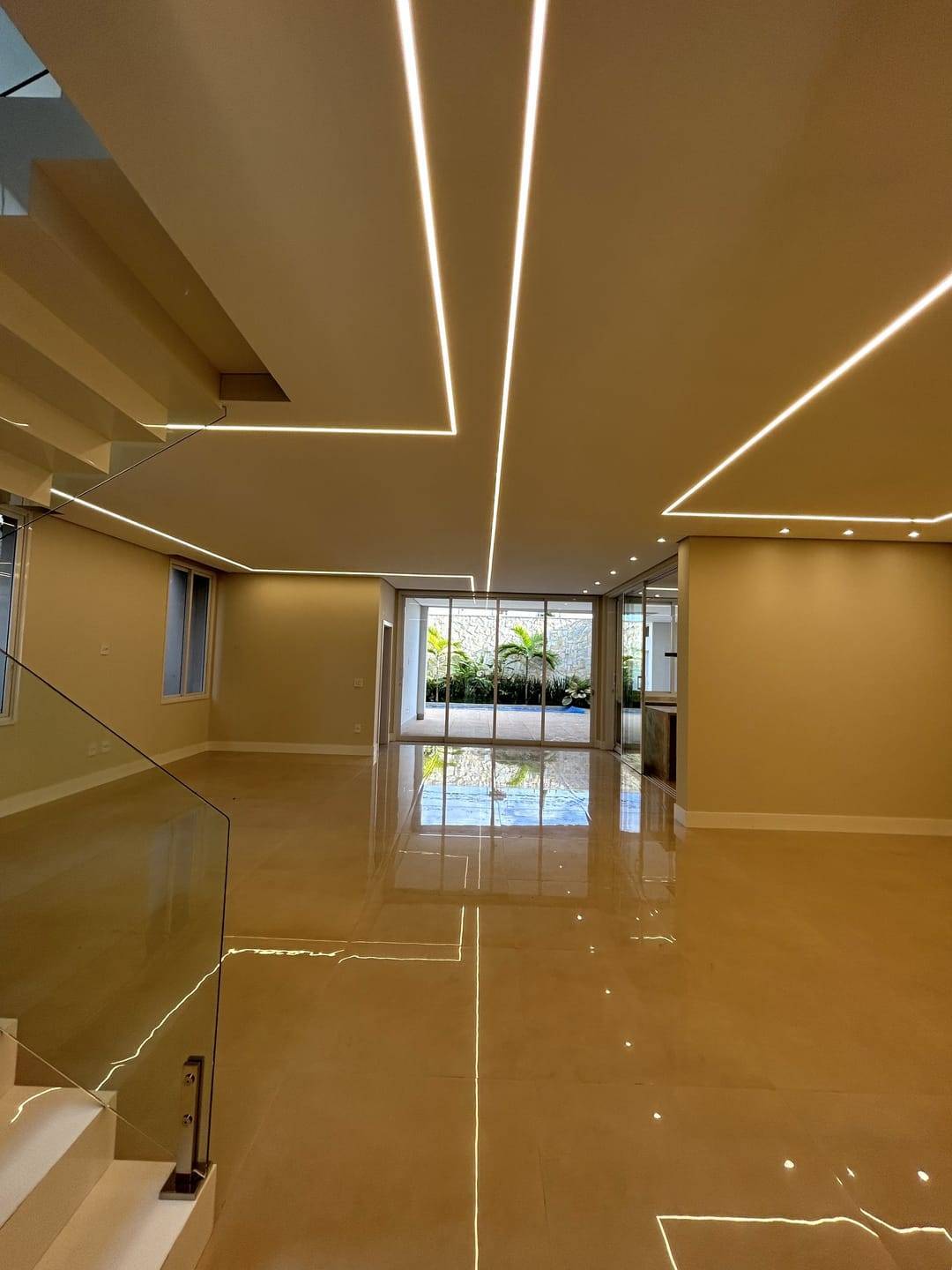 Casa de condomínio à venda com 4 quartos, 470m² - Recanto do Itambé,Franca