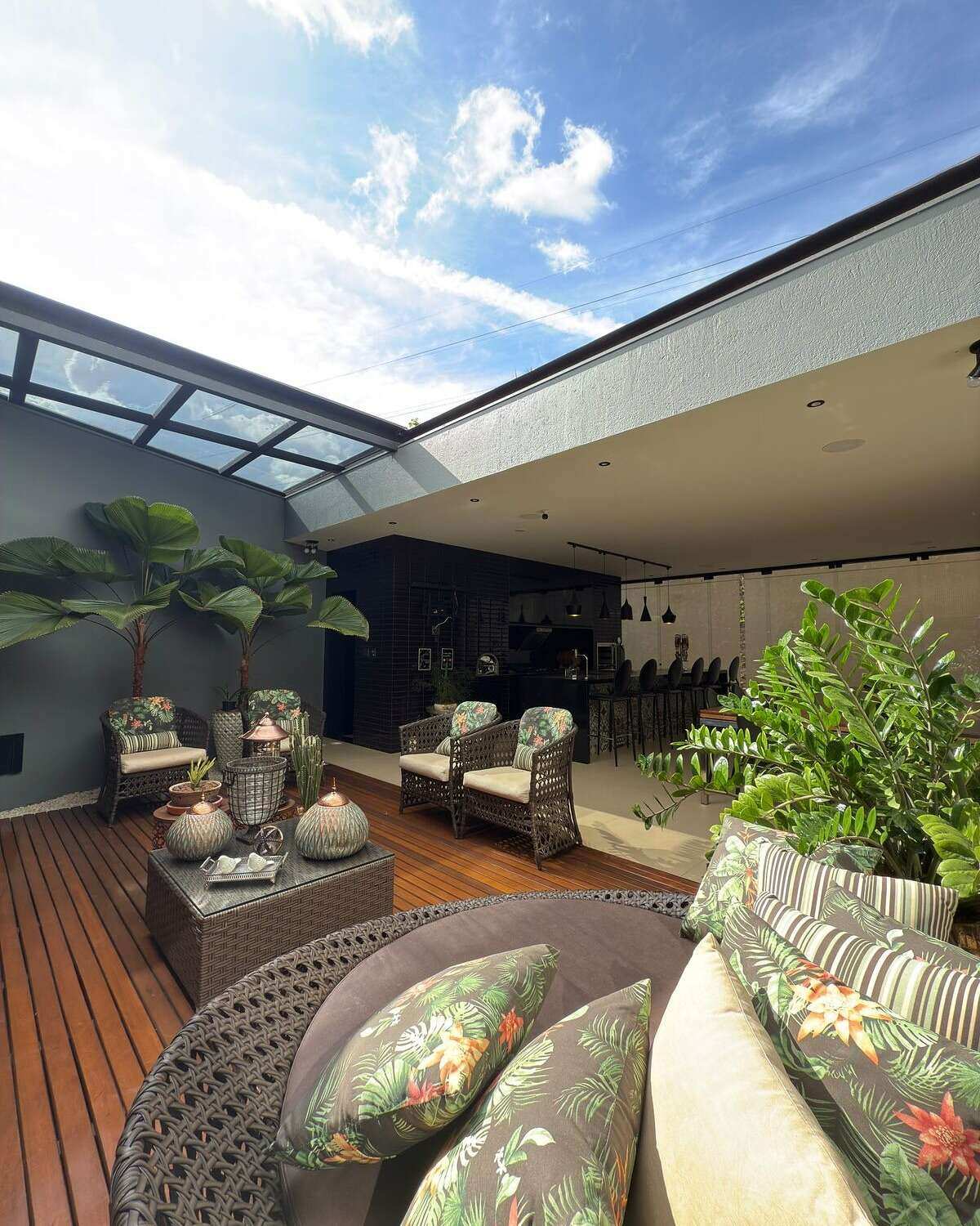  - Casa de condomínio à venda, no Residencial Rodrigo Salloum,  em Franca, Recanto do Itambé, com 4 quartos, 446m²