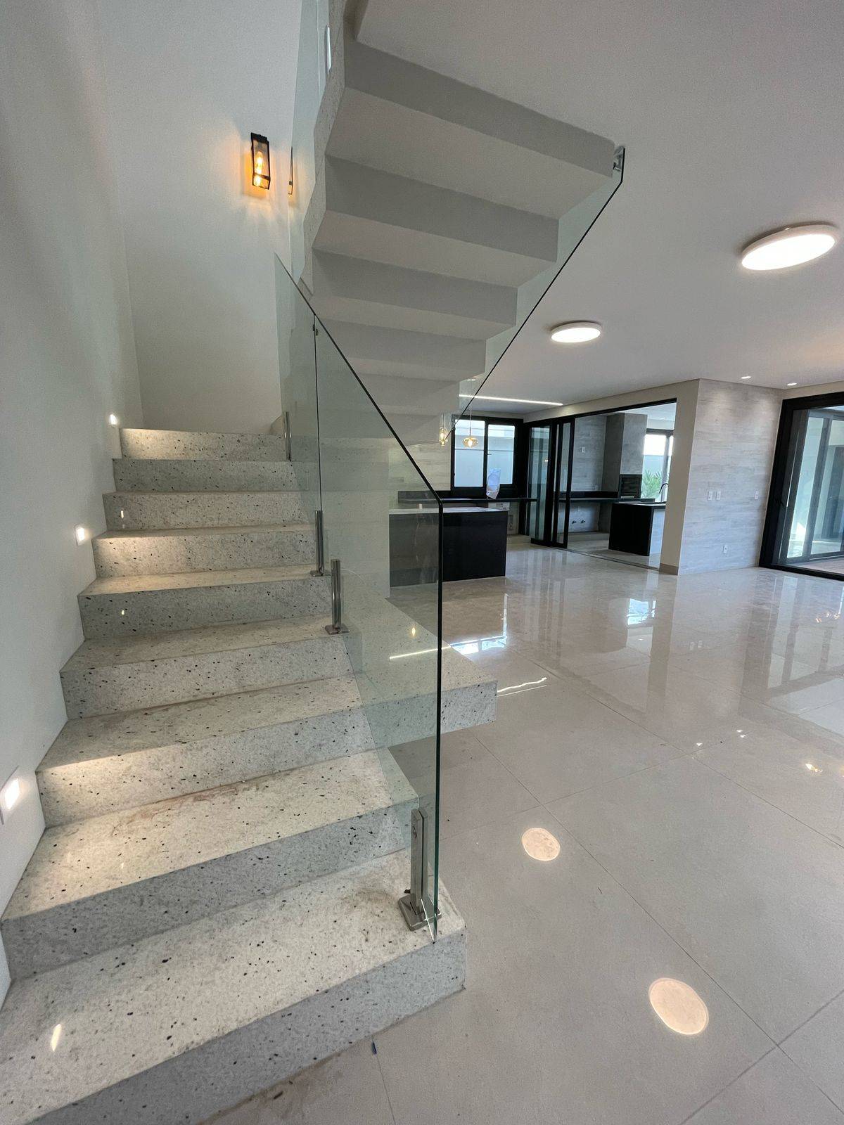  - Casa de condomínio à venda, no Residencial Olivito,  em Franca, Residencial Olivito, com 3 quartos, 343m²