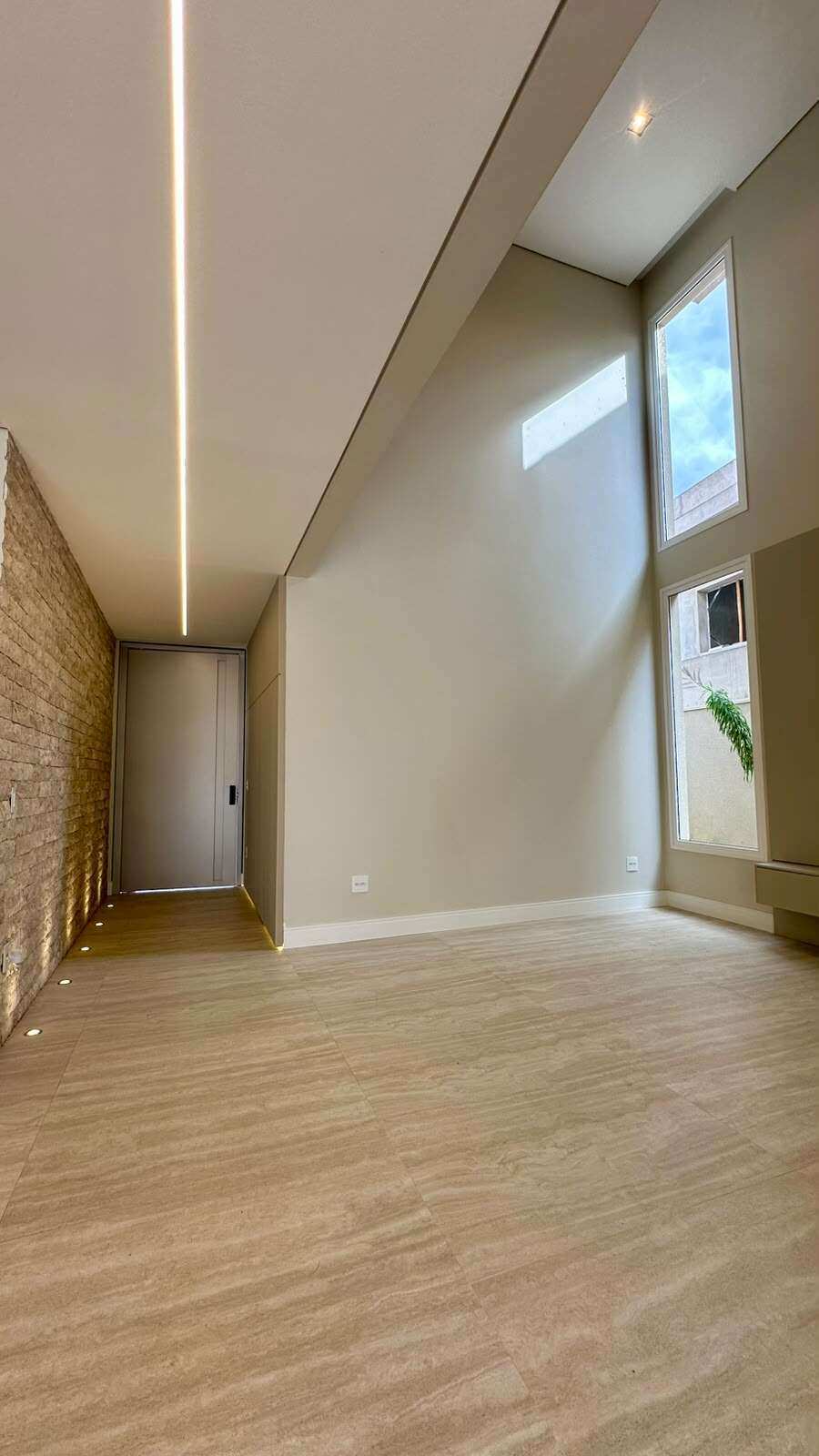  - Casa de condomínio à venda, no Villa Di Capri em Franca, Núcleo Agrícola Alpha, com 4 quartos, 308m²