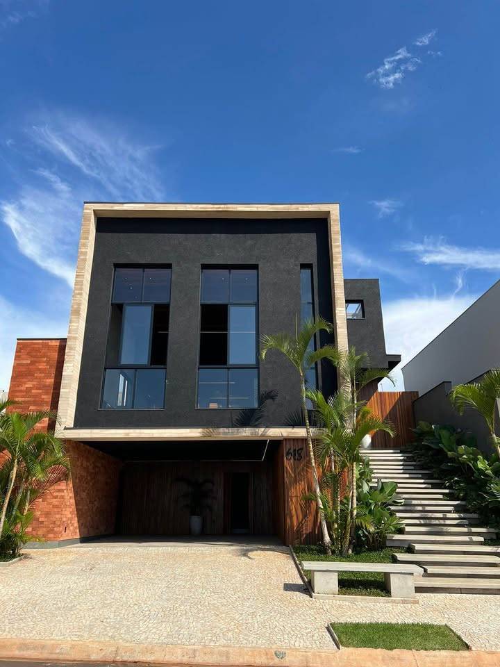 Casa de condomínio à venda com 3 quartos, 232m² - Parque Universitário,