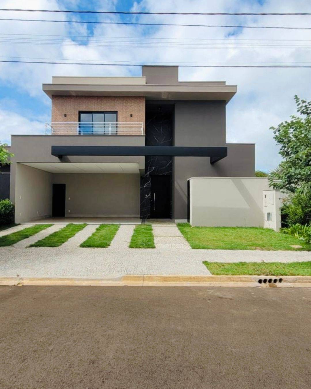 Casa de condomínio à venda com 4 quartos, 256m² - Villa Toscana,