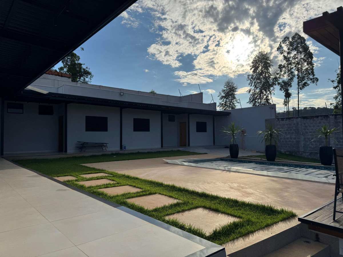  - Fazenda à venda em Franca, Parque dos Ipês, com 5 quartos, 400m²