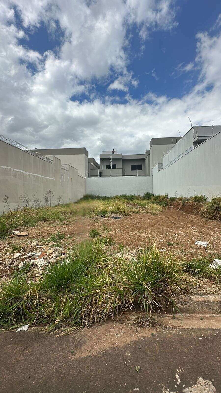 Terreno à venda - Esplanada Primo Meneghetti II,Franca 