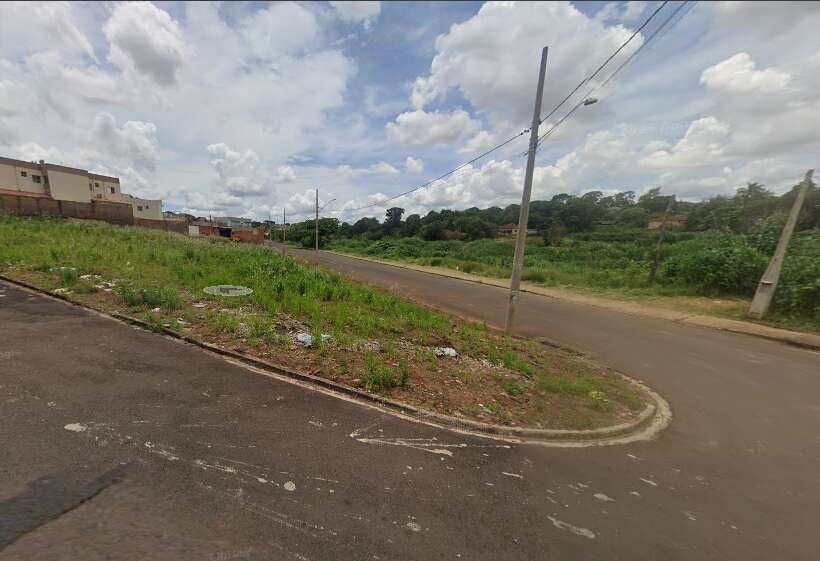 Terreno à venda - Jardim Dermínio,Franca